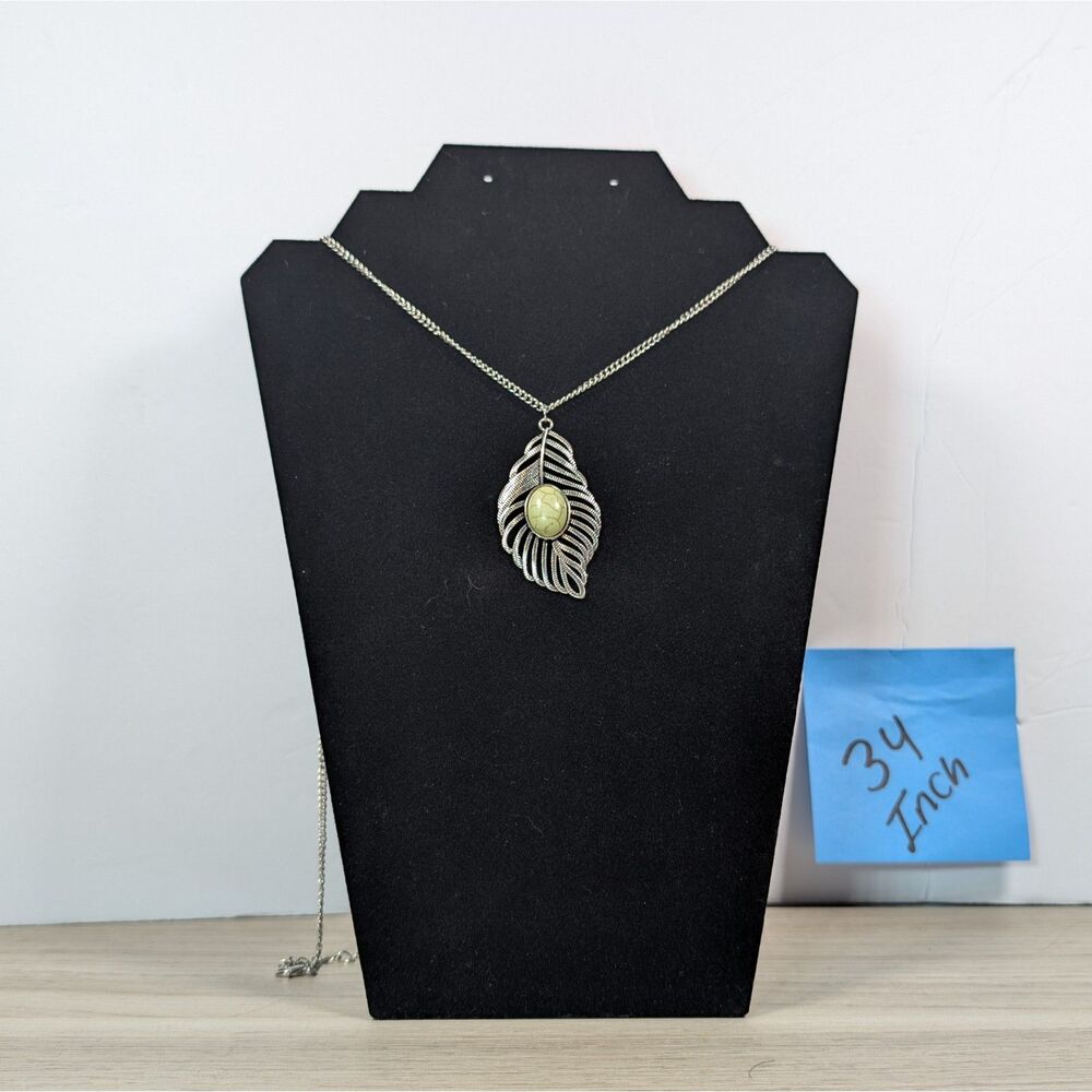 Silver Tone Leaf Pendant Necklace Green Stone Accent 34” Chain